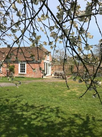 The Workshop @ The Grange Villa Lydd Exteriör bild